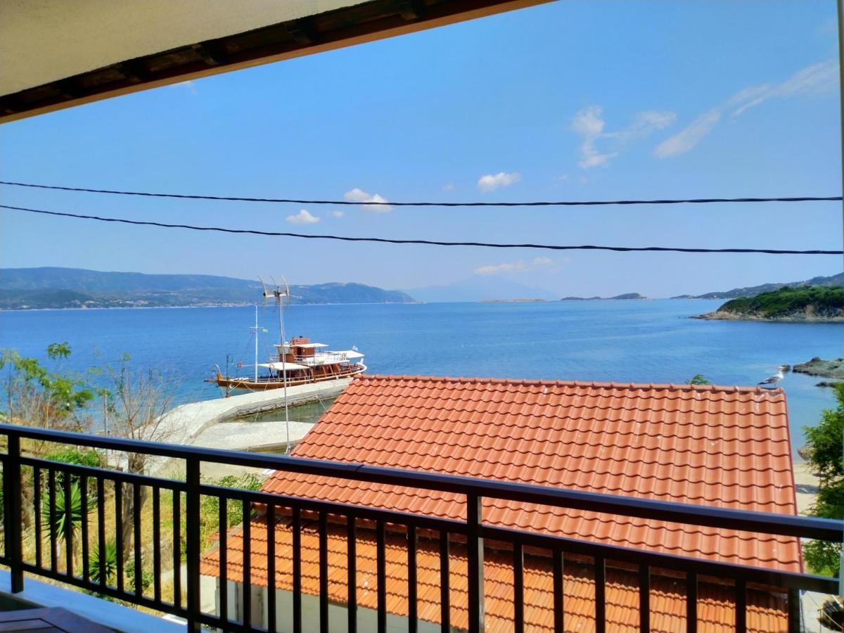 Gianni'S Apartment By The Sea 阿莫利亚尼岛 外观 照片