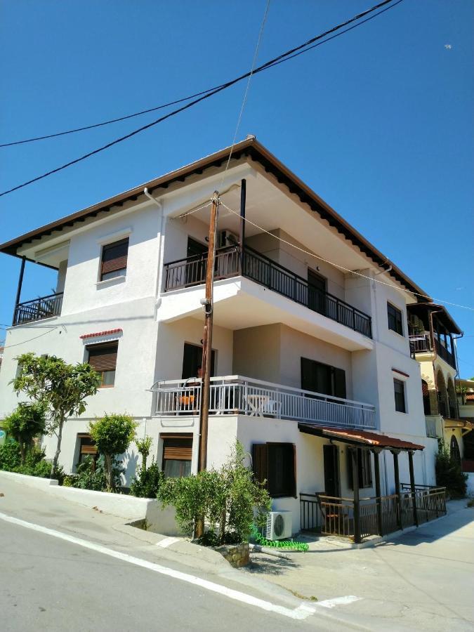 Gianni'S Apartment By The Sea 阿莫利亚尼岛 外观 照片